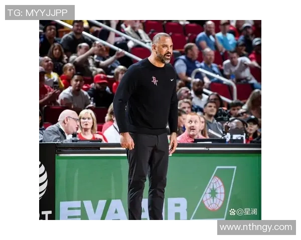 季后赛冲突升级球队核心与教练激烈争执引发关注